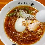 炭火焼 MARU - 醤油鶏そば 850円
            味卵 無料(通常150円)