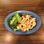 Stir-fried Japanese yam and king oyster mushrooms with garibata soy sauce