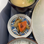 よりみち - ご飯、みそ汁　おかわり無料　漬物付