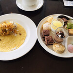 ALL FLAGS(神戸メリケンパークオリエンタルホテル) - デザートです。チョコプリンが美味しかったです。写真以外にも、りんご、オレンジ、ソフトクリームがありましたが、さすがにお腹パンパンで、ご馳走様しましたm(._.)m