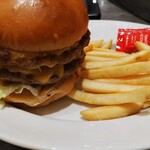 モスプレミアム 桜木町クロスゲート店 - 