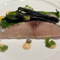 アーティショー - フランス産ホワイトアスパラガスの冷製とサワラ