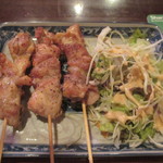 ビアハウス・ザ・ビール党 - 地鶏焼き串3本