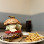 Golden Gate Burger - ベーコンオニオンバーガーTPチーズ