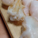 Numadu Uogashi Zushi Nagare Zushi - 石垣貝・つぶ貝・ほたて