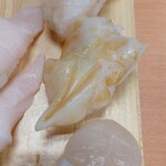 Numadu Uogashi Zushi Nagare Zushi - 貝３種(日替わり)・５５０円