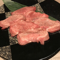近江うし焼肉 にくTATSU 渋谷店 - 