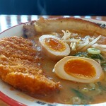 麺屋・國丸。 - 北海道百年味噌サムライラーメン