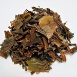 紅茶舗サウザンドリーフ - BFOPタイプのいい茶葉です。少し緑色が入っています。
