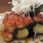 寿修 - 肉厚の鰻がうれしい。