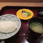 Jushuu - もちろんお食事は棚田栽培のゆめしずくのご飯で。