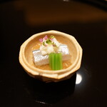 まき村 - サヨリの和風ジュレ