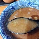 麺や兼虎 - 濃厚スープ