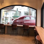 MIYAJIMA CAFE - 真新しい店内