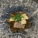 トゥ・ラ・ジョア イズム - 