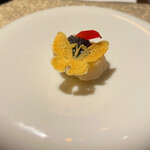 和フレンチバル村塾 屋根裏 別邸 - 帆立のミ・キュイ　キャビア添え