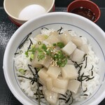 Nakau - (料理)漬け烏賊ユッケ丼 並盛