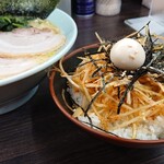 Yokohama Ie Keira-Men Konshin-Ya - ネギ丼