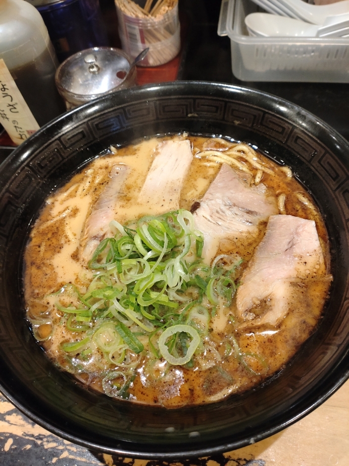 写真 : とんちんかん 日高店 - 国府/ラーメン | 食べログ