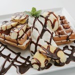 ワッフルカフェ　グランプラス - チョコバナナワッフル
