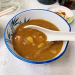 ゆたか食堂 - カレーのる〜