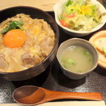 【再訪問2013年6月】東京軍鶏の親子丼1400円！