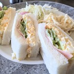 Coffee＆Lunch チャム - ボリュームたっぷりサンドイッチ