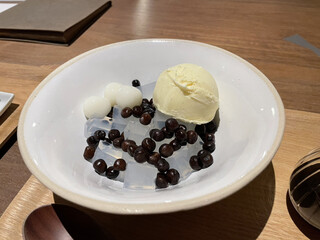 Irikuchiya - 豆かん　白玉追加　バニラアイス追加