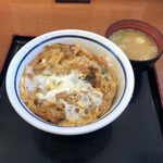 山田うどん食堂 - 天とじ丼