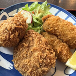 猫丸食堂 - ★猫丸メンチカツと牡蠣フライ