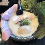 らーめん 豚の奴隷 - 特製奴隷とんこつ