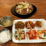 韓国家庭料理ジャンモ - 2023年2月22日(水)鉄板プルコギ定食1,380円