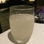 中国飯店 琥珀宮 - ゆず酒　風風美田　ソーダ割り（1485円）税込＋サービス料15%【令和5年02月20日撮影】