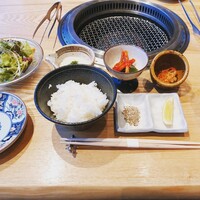 北新地 肉料理 名門 - 