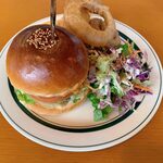 ザ・コーナー ハンバーガー＆サルーン - 