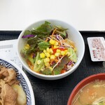吉野家  - 生野菜サラダ