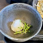 江戸蕎麦 詩菜野  - おろしと彩りの豆苗