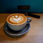 ディゾン - カフェラテ(HOT│8oz)@税込600円