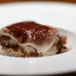 デザートまでこだわりの本格イタリアン！