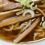 東京庵 - 『中華そば(醤油)』のメンマ