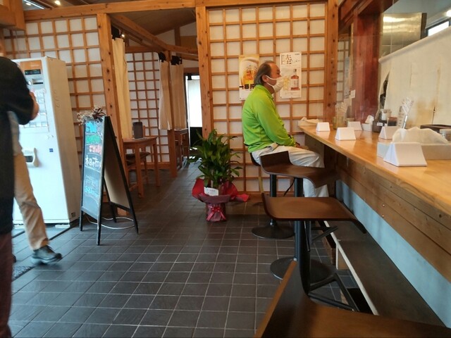 あらどっこい - 渡波（ラーメン）の写真