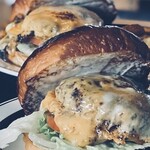 BELLOWS BURGER - 料理写真: