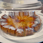 パティスリー＆ブーランジェリー ラ・パルム・ドール - 洋梨とキャラメルのタルト