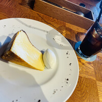 The lounge on the water - 