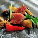 トレカバロ - 鹿児島県産黒毛和牛Ａ5ランプ肉のグリル天然塩と山葵添え