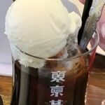 東京基地 離 スペイン坂店 - コーヒーフロート