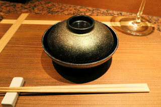 Nikukappou Nikukabuku - 佐賀牛のサーロインと白舞茸のすき焼き