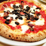 ドルチェカンパーニャ - 蛸と黒オリーブのシチリア風ピッツァ '12 9月上旬