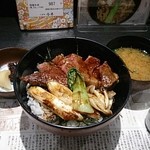 人形町 今半 - 特ステーキ丼