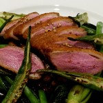 デザミ - ブルターニュ産カモ胸肉のロースト （1,800円）